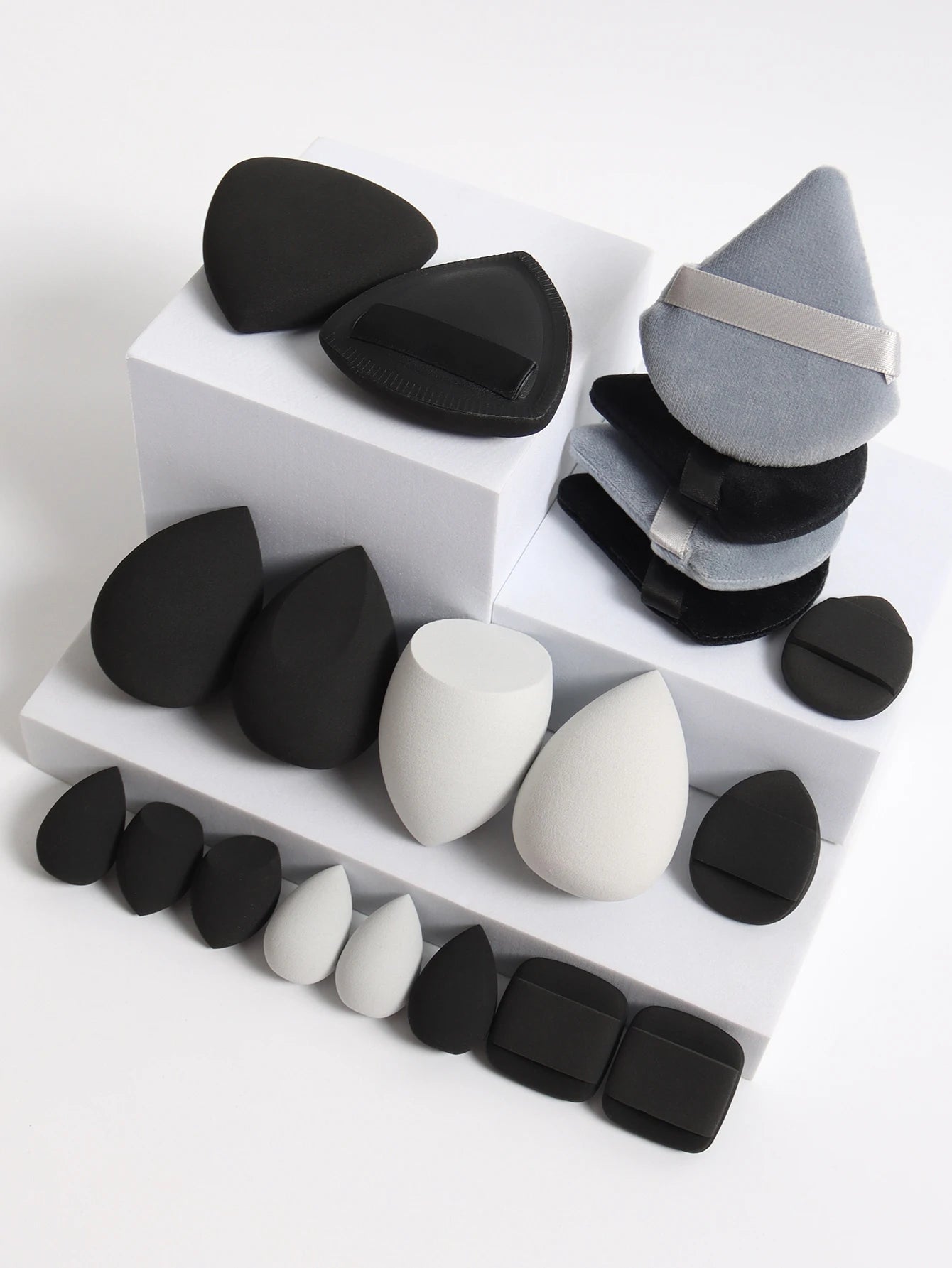 20 Pcs Pink Makeup Sponge and Makeup Puff Set Suitable for Face Cream and Powder Concealer Powder Makeup