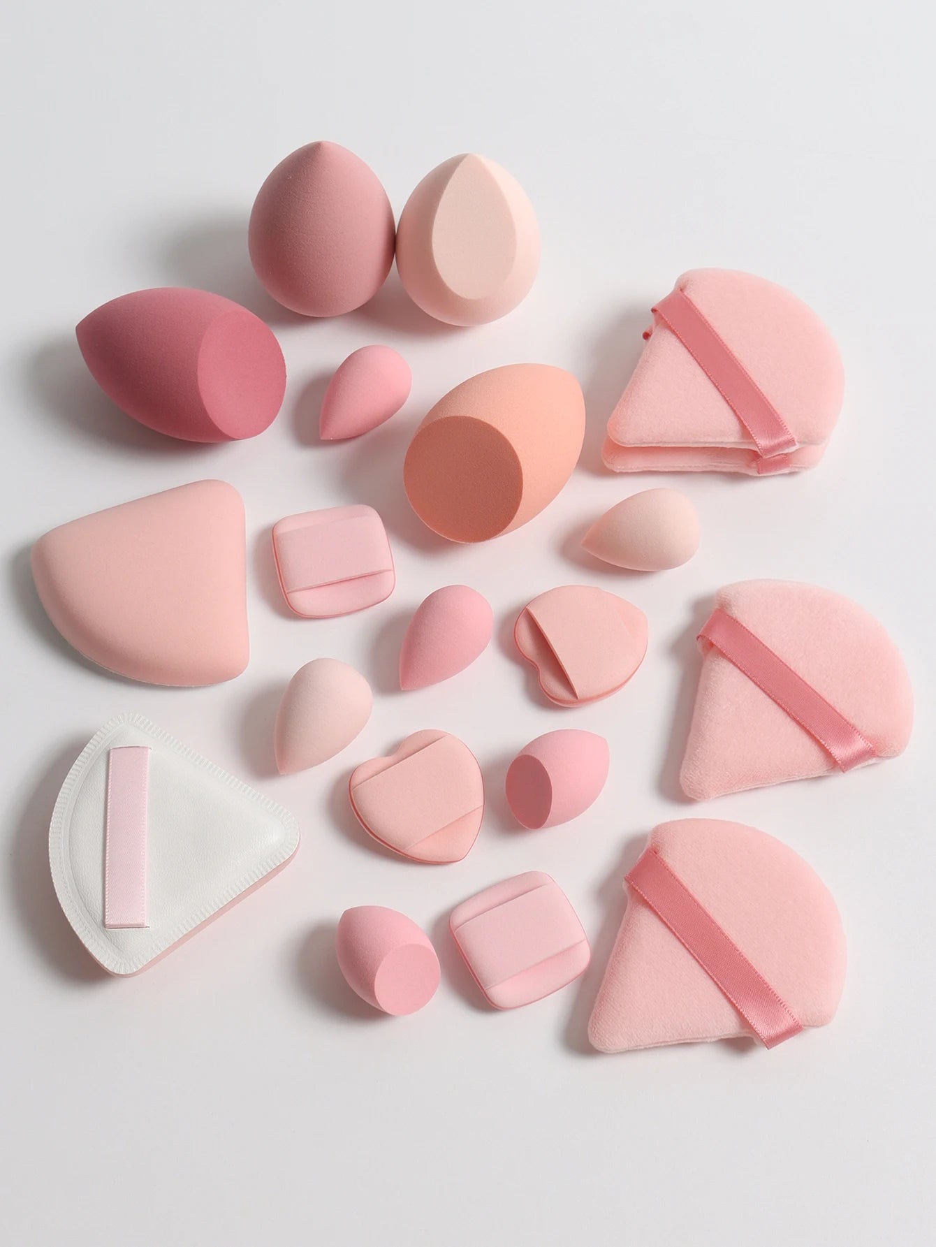 20 Pcs Pink Makeup Sponge and Makeup Puff Set Suitable for Face Cream and Powder Concealer Powder Makeup