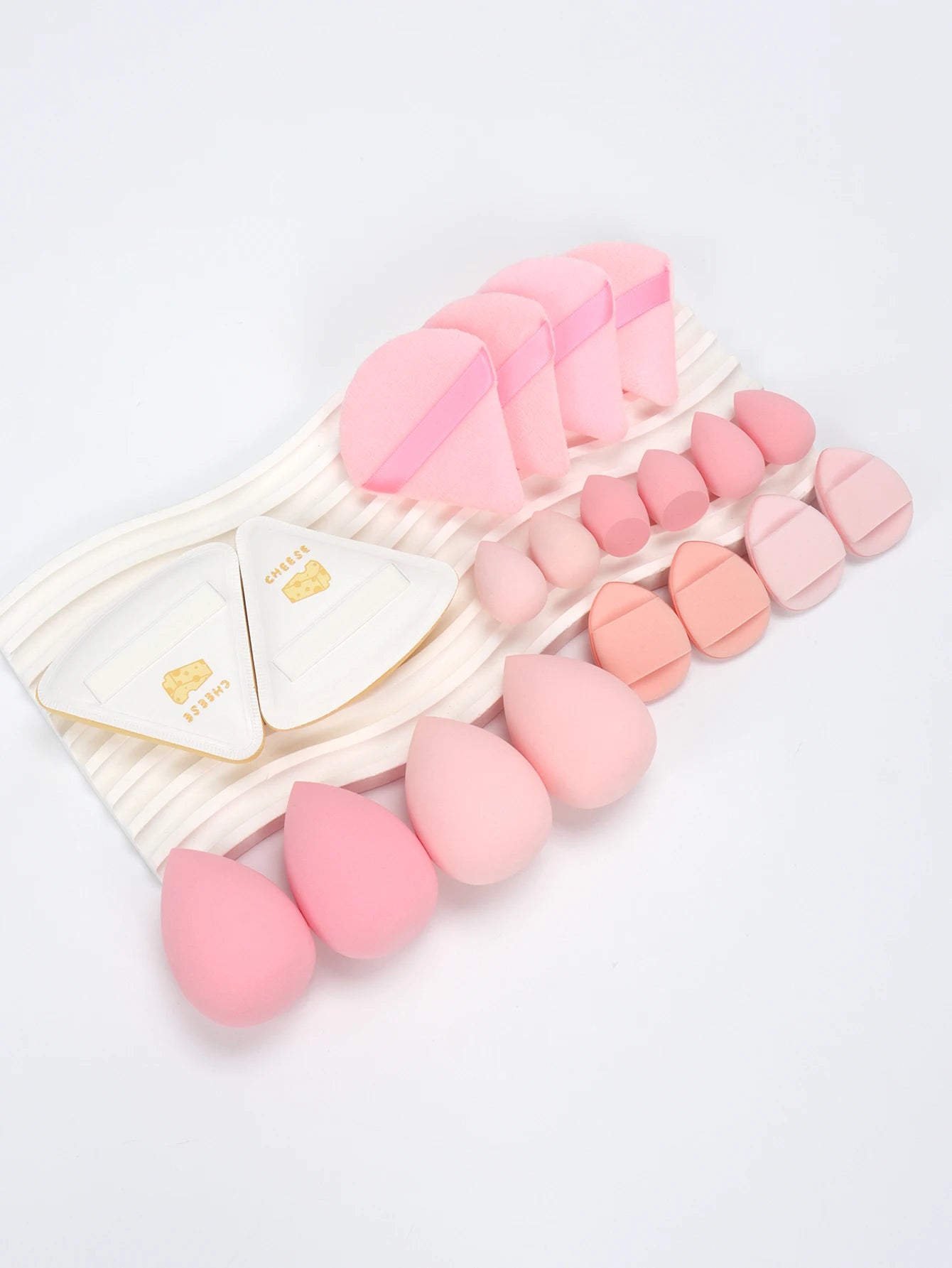 20 Pcs Pink Makeup Sponge and Makeup Puff Set Suitable for Face Cream and Powder Concealer Powder Makeup